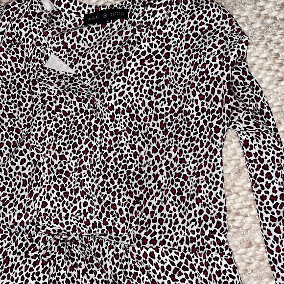 A.L.C xo Barney’s New York dress, size 4. Worn once - Picture 4 of 4